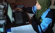 Mahasiswa UIN Walisongo Melakukan Pendampingan Belajar Online di Dusun Ngumpul Demak