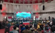 Hari Ketiga di Papua, Wapres Bagikan 102 Sertifikat Tanah