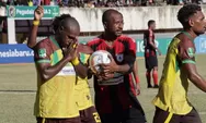 Full Time: Persipura Takluk dari Persewar, Boaz Solossa Tampil Gacor dengan Cetak Brace