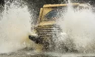 Banyak Genangan Air, Simak Tips Terobos Banjir dengan Kendaraan agar Tetap Aman
