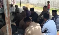 Di Balik Seragam, Bhabinkamtibmas Polsek Peureulak Tunaikan Fardhu Kifayah