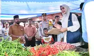 Jelang Lebaran, Kapolres Aceh Timur Bersama Bupati Cek Harga dan Ketersediaan Bapokting di Pasar Peureulak