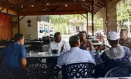Dialog Santai di Warung Kopi, Kapolsek Darul Aman Serap Aspirasi Warga