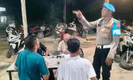 Patroli Malam, Personel Polsek Peudawa Berikan Rasa Nyaman dan Kedekatan dengan Warga