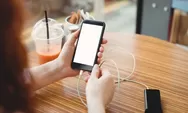 Hindari 10 Kesalahan Umum Charge Perangkat Elektronik, Awas Meledak!