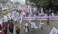 Puluhan Ribu Buruh Longmarch Menuju Gedung DPR