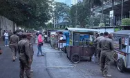 Bikin Jalan Sempit, PKL dan Parkir Liar di Jalan Senopati Dalam I Ditindak Pemkot Jaksel