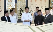 Presiden Jokowi Terima Mushaf Alquran Raksasa untuk Masjid Mohammed bin Zayed