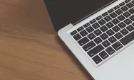 Tips Membersihkan Keyboard Laptop yang Aman dan Cepat