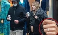 Suki Waterhouse Pamerkan Cincin Berlian Megah, Gaya Hamilnya Bersama Robert Pattinson: Bahagia Nantikan Anak!