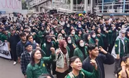 Mahasiswa UNJ Gelar Aksi Rawamangun Bergerak, Tuntut Jokowi Mundur