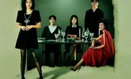 Bitter Sweet Hell Rilis Poster, Potret Keluarga Kim Hee Sun Bareng Tamu Misterius