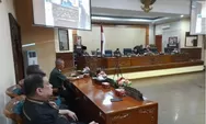 Tujuh Fraksi DPRD Grobogan Susun Pemandangan Umum Raperda Pajak