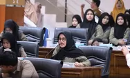 170 Siswa SMA Athirah Belajar Tugas Legislatif Di DPRD Bulukumba