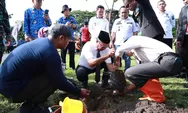 Andi Utta Ajak Warga Tanam Pohon Di Momentum Harkitnas 2026