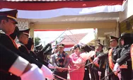 Air Mata Iringi Perpisahan AKBP Restu Wijayanto, Tradisi Gerbang Pora Mengharukan Polres Bulukumba