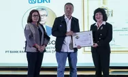BRI Raih Penghargaan TOP BUMN Award 2023, Tunjukkan Transformasi Digital & Culture yang Sukses