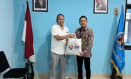 BRI Regional Bandung Titipkan 100 Paket Sembako kepada PWI Jabar