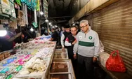 Sahur di Pasar Caringin, Wali Kota Bandung Pastikan Ketersediaan Pangan Aman