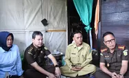 Datang ke Rumah Warga, Kajari Padangsidimpuan Kembali Turun Langsung Beri Penyuluhan Hukum 