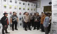 Saat Cek Gudang Logistik, Kapolres Batu Bara Minta Tetap Siaga