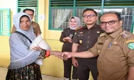 Kejari - Pemko Padangsidimpuan Berkolaborasi Gelar Bhakti Sosial Ramadhan
