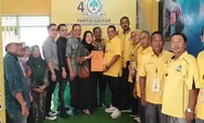 Didampingi Keluarga, Mantan Kadis LH Padangsidimpuan Ambil Formulir Ke Golkar