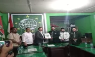 JTP Daftar dan Serahan Berkas Bakal Calon Bupati Taput ke PKB 