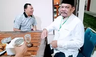 Momen Rahudman Harahap Bernostalgia dengan Ahmad Qosbi saat Lepas Calhaj Kloter 8 Asal Tanjungbalai dan Medan