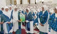 Dikukuhkan Bersama Pengurus, Cut Hasnah Nur Pimpin PD Badan Kontak Majelis Taklim Abdya
