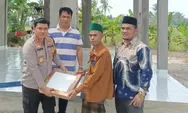 Kapolres Batu Bara Beri Bantuan Keramik ke Pondok Pesantren Al Itqon