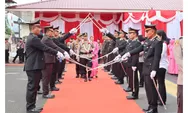 Jabat Kapolres Padangsidimpuan, AKBP Wira Prayatna Disambut Barisan Pedang Pora