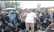 Aksi Demo Blokir Jalan Lintas Asahan Simalungun, Wakil Bupati Asahan Datangi Masyarakat