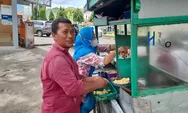 Pedagang Pisang Molen Harapkan Paslon BERSINAR Perhatikan Nasib Pedagang Kecil
