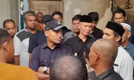Paslon Bupati Safaruddin-Zaman Akli Salurkan Bantuan Kebakaran di Abdya