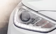 Simak Cara Mencegah dan Memperbaiki Lampu Mobil Berembun
