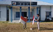 Bendera Merah Putih Robek dan Luntur Berkibar di Kantor KNPI Paluta, Pemuda ini Ganti dengan Uang Pribadi, Padahal Pimpinannya Anggota DPRD