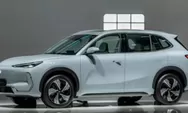 Geely Coolray 2025 Bikin Gempar Pasar Otomotif! SUV Canggih Rasa Premium Kini Hadir di Indonesia dengan Teknologi Masa Depan