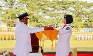 Wakil Wali Kota Pimpin Upacara Penurunan Bendera Rangkaian HUT RI Ke 80 di Padangsidimpuan