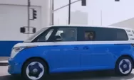 VW ID Buzz: Perpaduan Nostalgia Kombi Legendaris dengan Inovasi Mobil Listrik Futuristis yang Membuatnya Terlihat Sangat Unik 