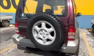 Rahasia SUV Mini Legendaris: Mengungkap Pesona Mitsubishi Pajero Junior 1996 4WD ZR-II yang Kecil Tapi Tangguh di Segala Medan