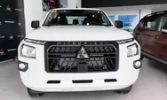 Mitsubishi Triton GL 4WD MT White Solid: Pesona Gagah Pikap Tangguh dalam Tampilan Showroom yang Menonjolkan Kekuatan dan Fungsionalitas Sejati
