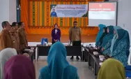 Sosialisasi Permendagri Nomor 13, Ketua TP-PKK Abdya Ajak Kader Posyandu Terapkan 6 SPM