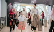 Kahiyang Ayu dan Putrinya Sedah Mirah Nasution Tampil Modis di Event Sumut Fashion Beauty 2025
