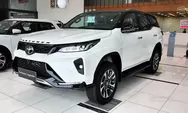 Toyota Fortuner 4WD 2.8L Automatic Super Durability SUV Full Size, Perpaduan Ketangguhan Mesin Diesel Bertenaga dengan Desain Eksterior Gagah 
