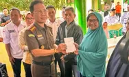 Pemko Serahkan Bantuan Kepada 1.133 Warga Terdampak Banjir dan Longsor Padangsidimpuan