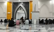 Dinilai Nyaman dan Bersih, Warga Bireuen Ramai - ramai Tarawih di Masjid Taqwa Muhammadiyah Bireuen