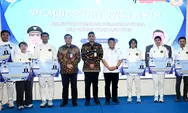 Gubernur Bobby Nasution Serahkan Tali Asih kepada 30 Atlet Sumut Berprestasi di SEA Games Thailand 2025