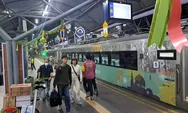 Ornamen dan Foto AI Meriahkan Lebaran di Stasiun Wilayah Daop 8 Surabaya
