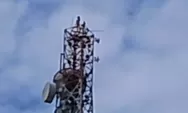 Pria Diduga Alami Depresi Panjat Tower Telkomsel Tanpa Pengaman di Ampah